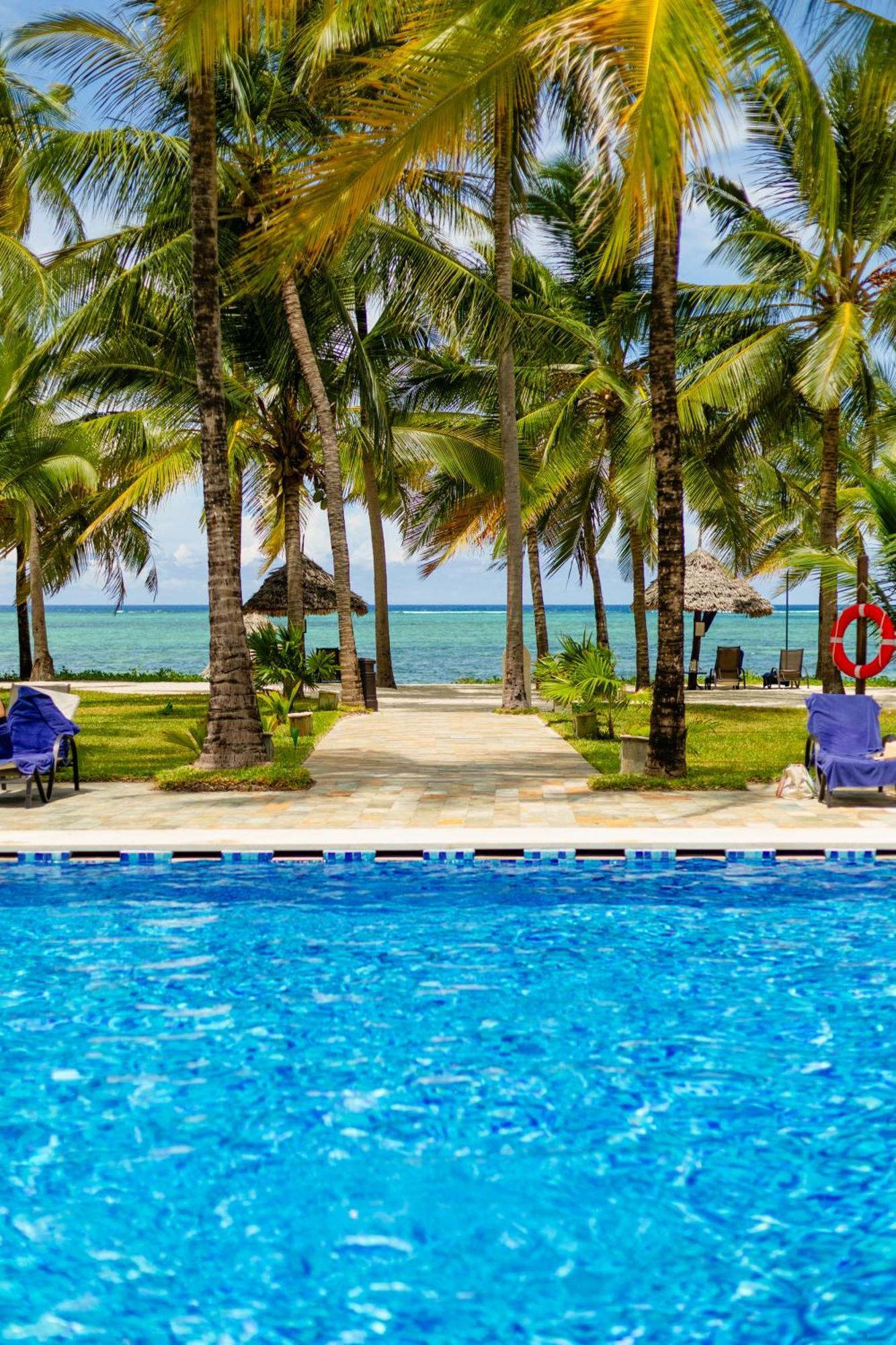 Baraza Resort And Spa Zanzibar บูจู ภายนอก รูปภาพ